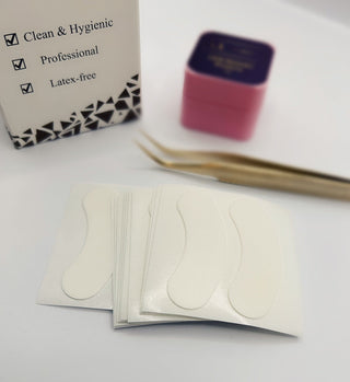 Non-Slip Foam Eyelash Pads: These pads are designed to offer a secure and comfortable fit for clients during eyelash treatments. They prevent movement and can be removed gently, making them suitable for clients with active, talkative, or oily skin. 100 Per box   Eyepad dimensions 50mm x 15mm